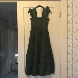 Hill House Home Ellie, small, leaf green.